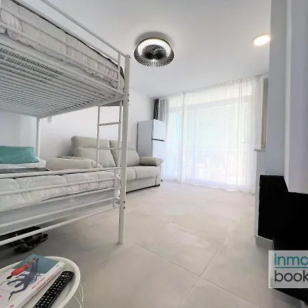 Ancora Beach Pienda 5 Apartment *